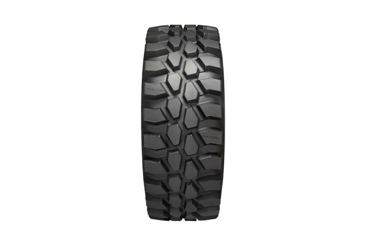 BRIDGESTONE LANZA SU PRIMER NEUMÁTICO AGROINDUSTRIAL VH-IND QUE OFRECE UNA TRACCIÓN EXCEPCIONAL EN TODO TIPO DE SUPERFICIES