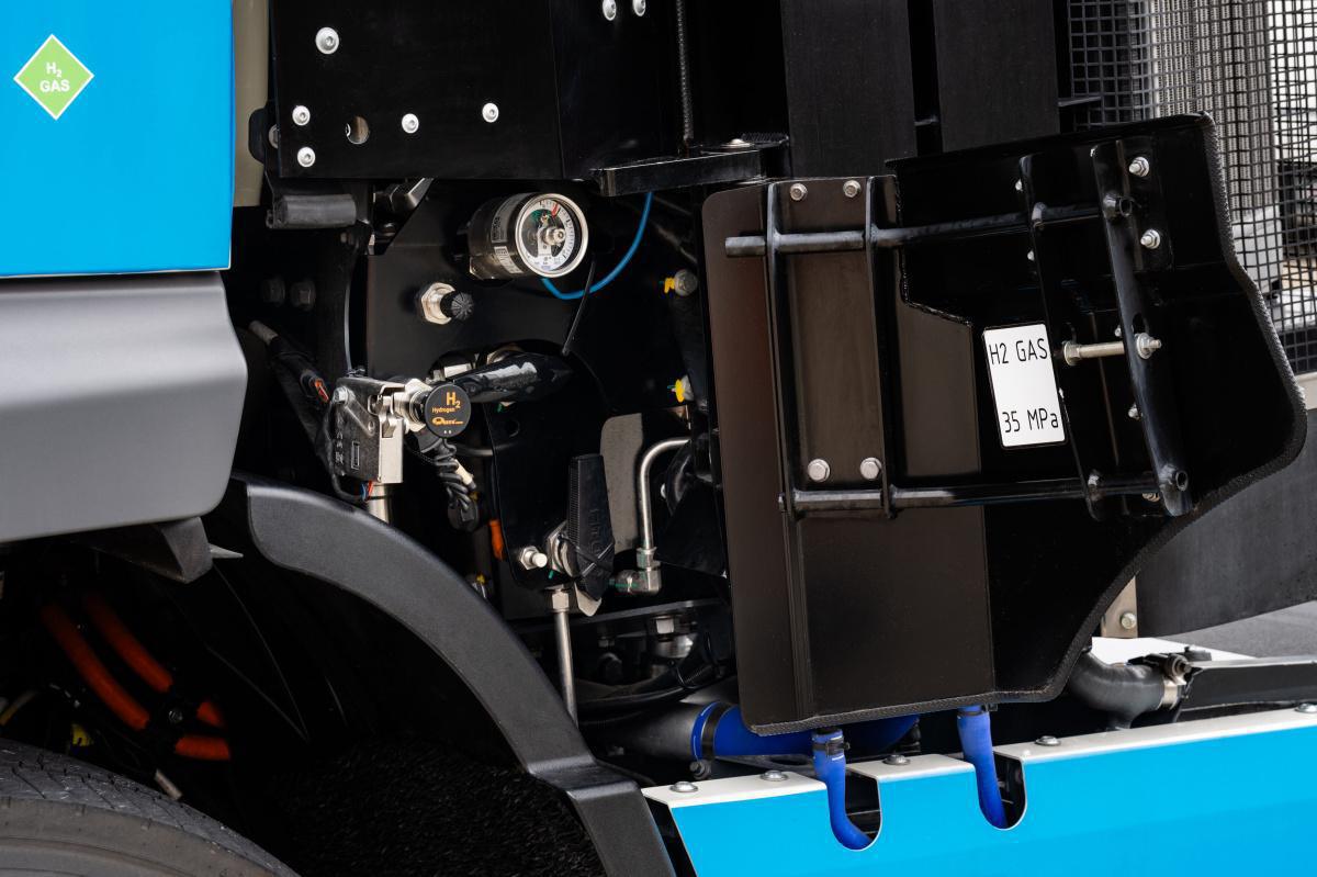 TOYOTA INCORPORA CAMIONES DE PILA DE COMBUSTIBLE DE HIDRÓGENO A SUS OPERACIONES LOGÍSTICAS EN EUROPA