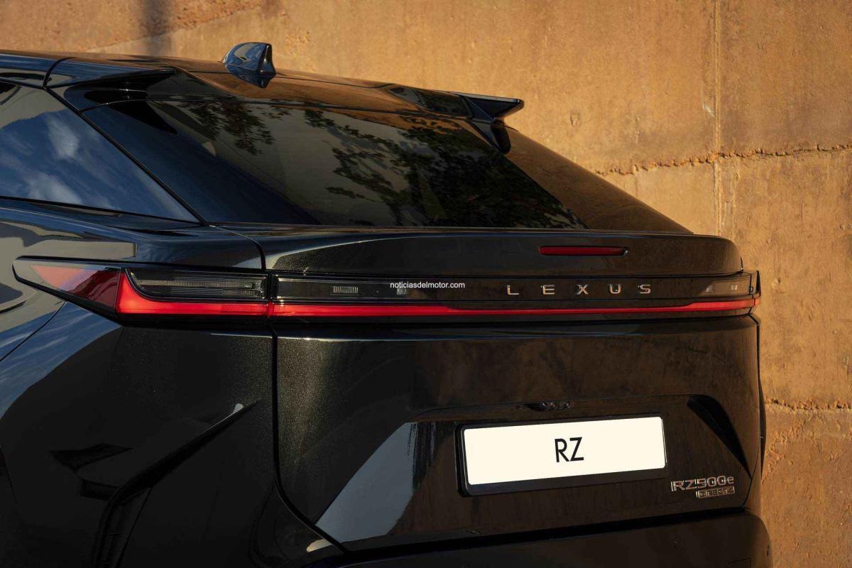 RZ 550E F SPORT, DEPORTIVIDAD Y DISEÑO EN EL PRIMER F SPORT ELÉCTRICO DE LEXUS