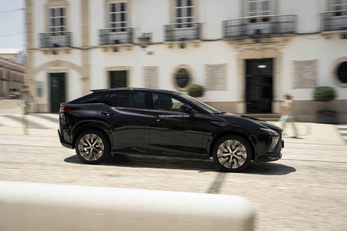 RZ 550E F SPORT, DEPORTIVIDAD Y DISEÑO EN EL PRIMER F SPORT ELÉCTRICO DE LEXUS RZ 550E F SPORT, DEPORTIVIDAD Y DISEÑO EN EL PRIMER F SPORT ELÉCTRICO DE LEXUS