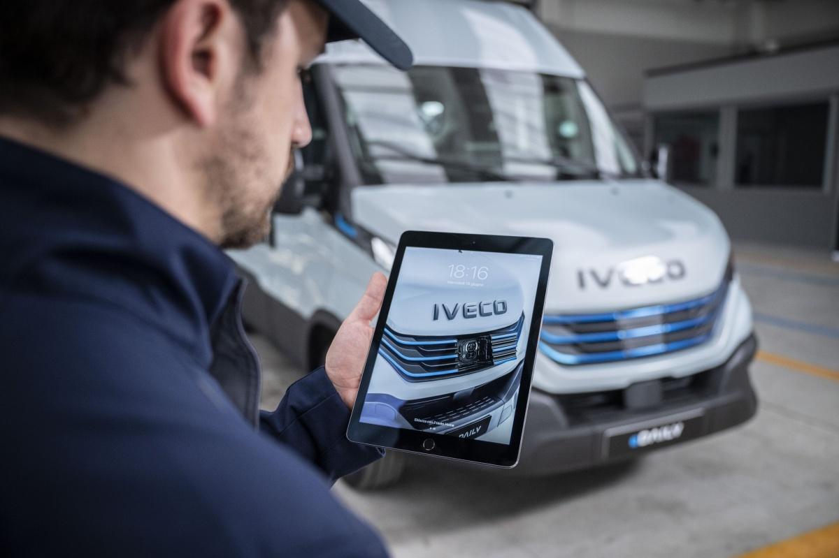 DE LA LLAVE FIJA AL DIAGNÓSTICO REMOTO: ASÍ HAN EVOLUCIONADO LOS TALLERES DE IVECO EN 50 AÑOS DE HISTORIA