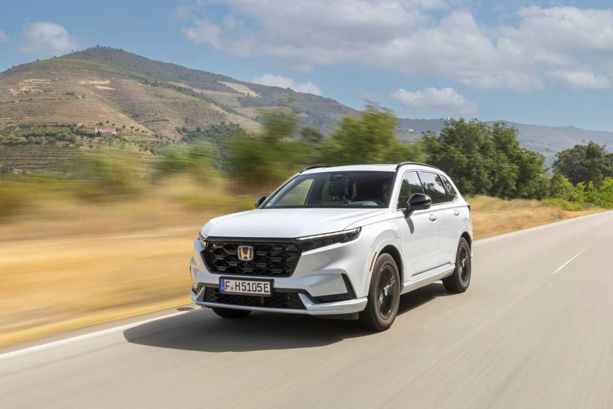 EL HONDA CR-V CELEBRA SU 30º ANIVERSARIO CON MÁS DE 15 MILLONES DE UNIDADES VENDIDAS