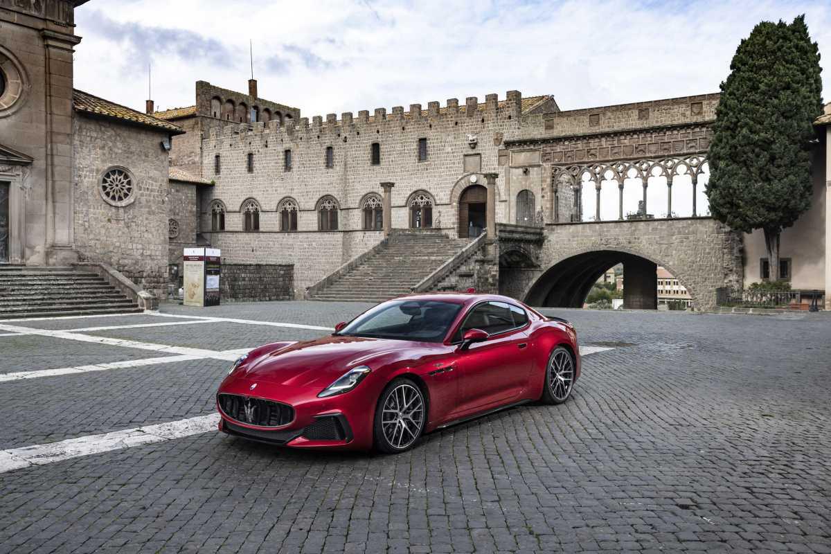 EL MASERATI GRANTURISMO TROFEO, GALARDONADO COMO MEJOR DISEÑO DE COCHE DE COMBUSTIÓN EN LOS IV PREMIOS CARDESIGN.ES