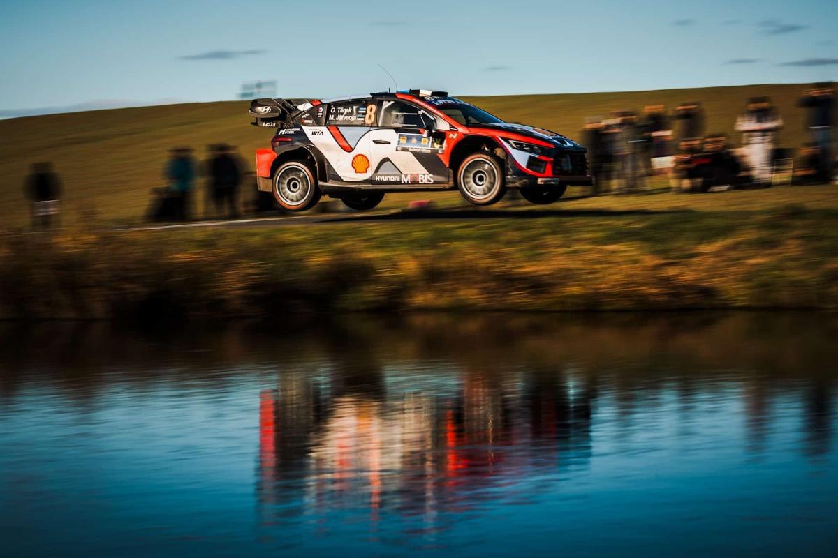 BATALLA EN EL WRC: Rovanperä lidera en Europa Central tras el accidente de Ogier
