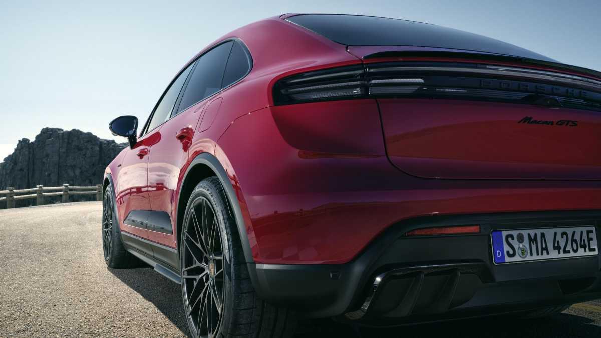 POTENTE Y ATRACTIVO: PORSCHE LANZA EL PRIMER MACAN GTS TOTALMENTE ELÉCTRICO