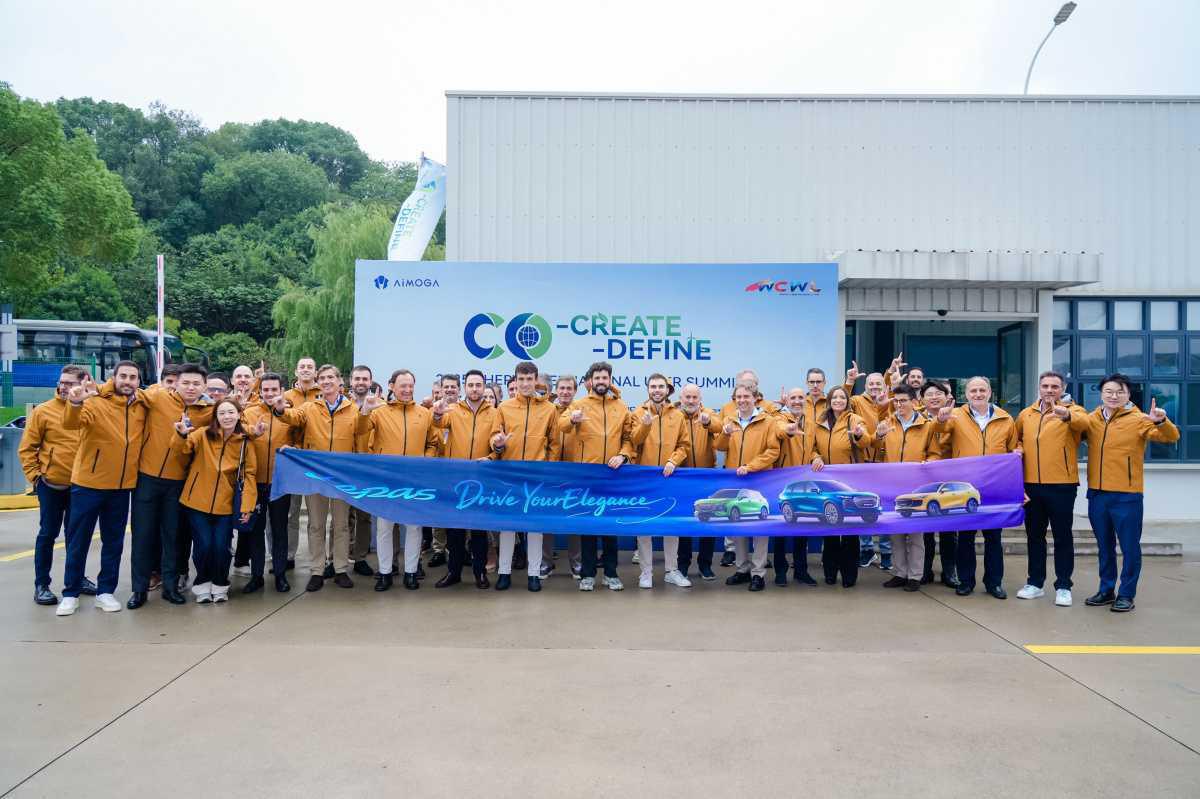 LEPAS REDEFINE LA CONDUCCIÓN ELEGANTE CON UNA EXPERIENCIA INMERSIVA DE CO-CREACIÓN