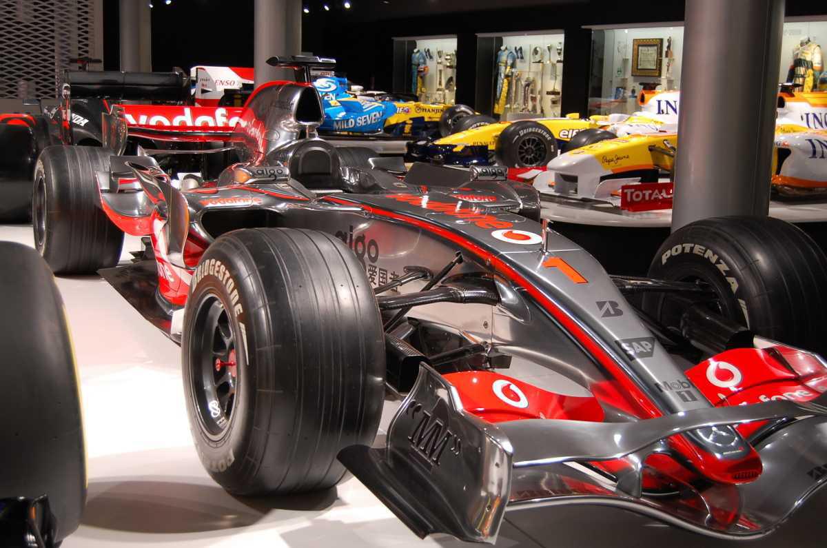 MUSEO Y CIRCUITO DE KARTING FERNANDO ALONSO: UN SUEÑO DEL MOTORSPORT EN EL CORAZON DE ASTURIAS