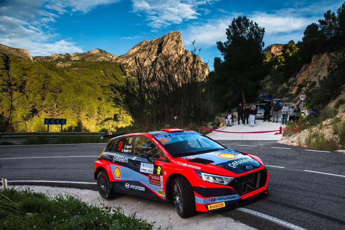 Pepe López acaba en el podio del Supercampeonato de España Pepe López acaba en el podio del Supercampeonato de España