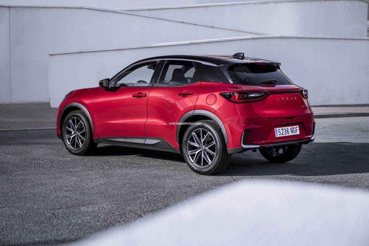 LBX 2026: LEXUS TRANSFORMA SU GAMA CON UN ENFOQUE SENCILLO Y ELEGANTE