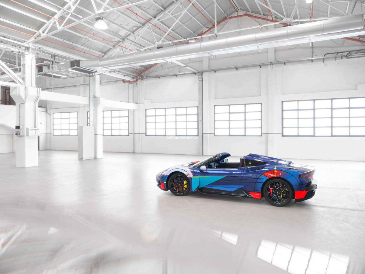 UN MASERATI DE COLECCIONISTA ENCANTA AL PÚBLICO EN MILANO AUTOCLASSICA 2025