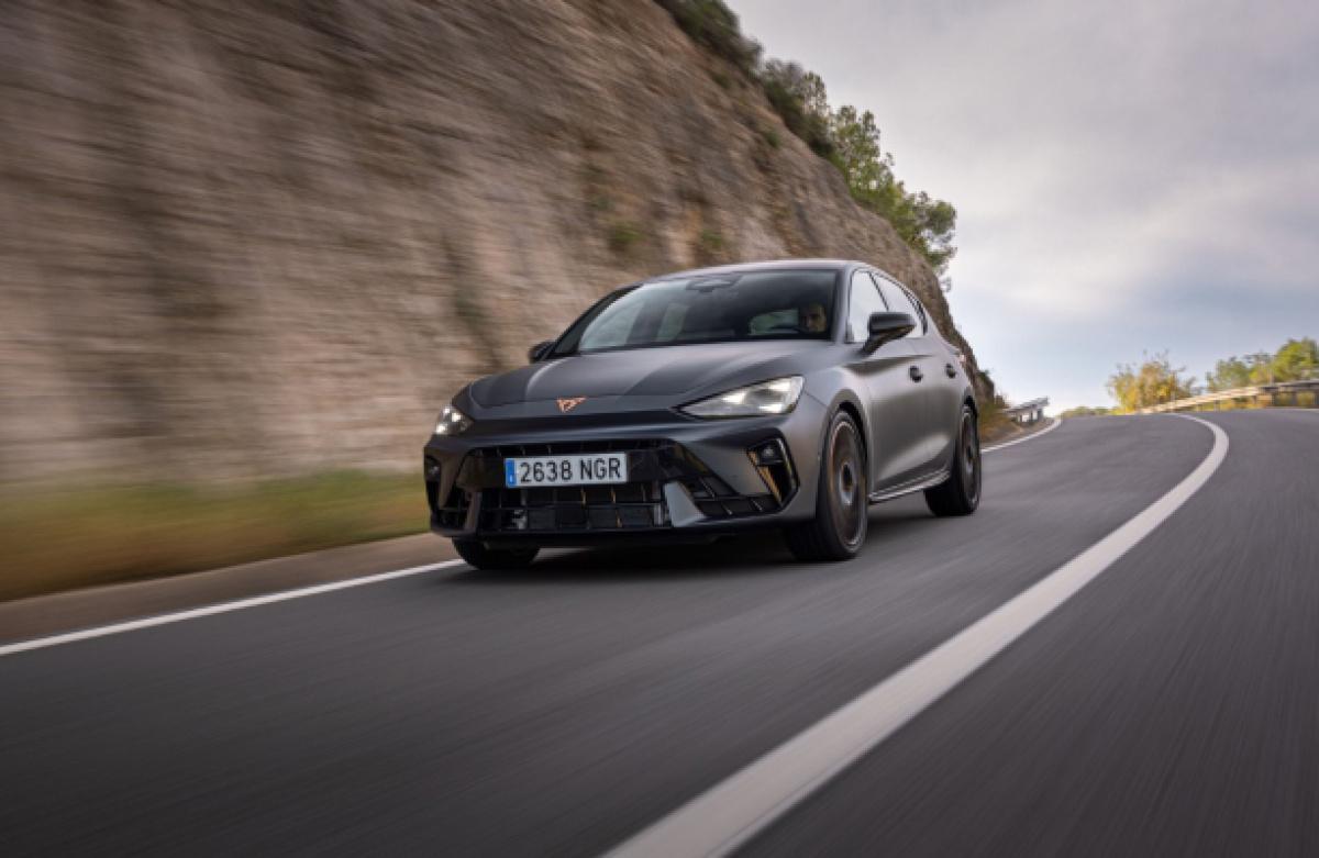 EL NUEVO CUPRA LEÓN VZ LLEGA A LA CARRETERA COMO EL LEÓN CON TRACCIÓN DELANTERA MÁS POTENTE DE LA HISTORIA