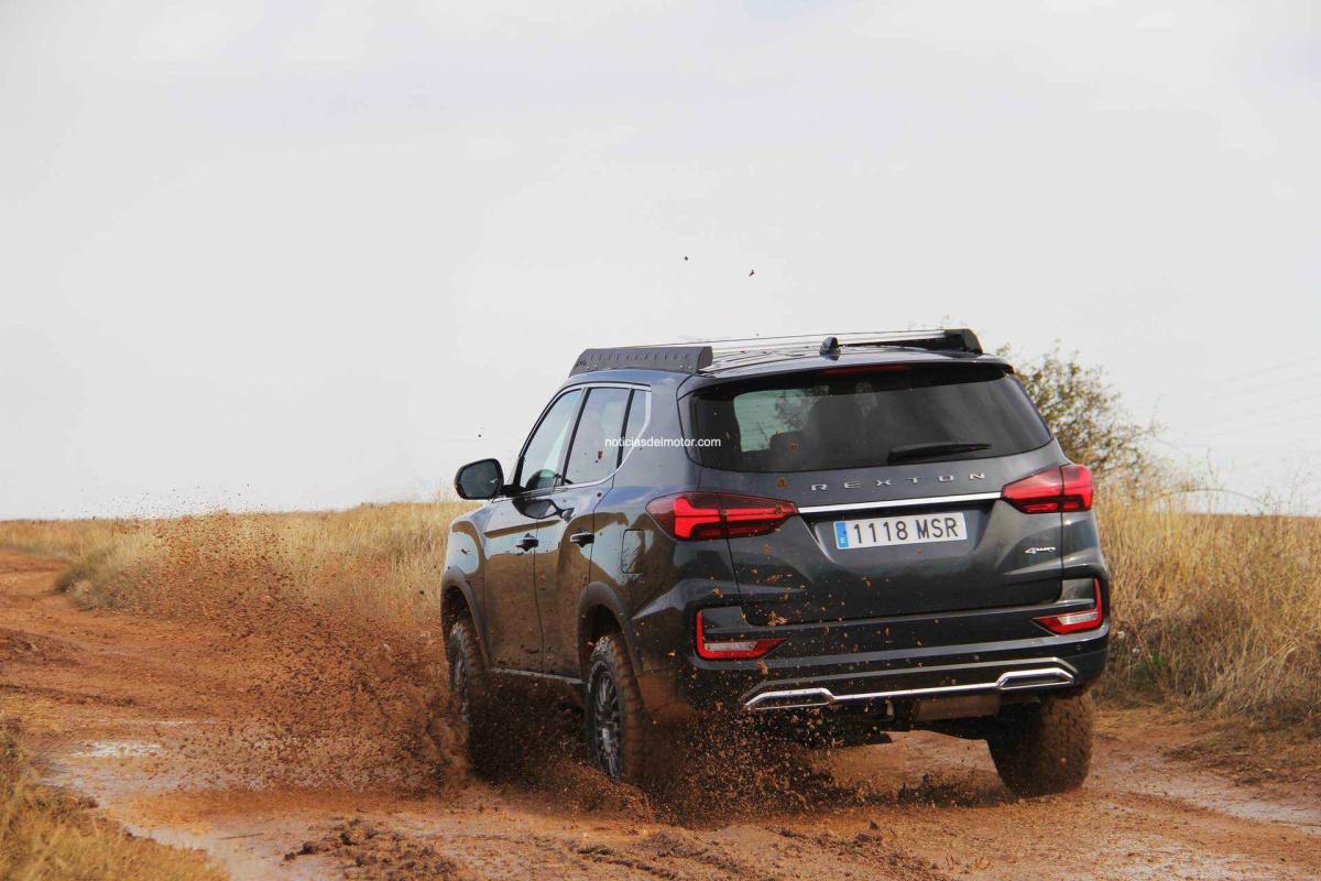 KGM LANZA LA GAMA AVENTURA 4X4 KGM LANZA LA GAMA AVENTURA 4X4