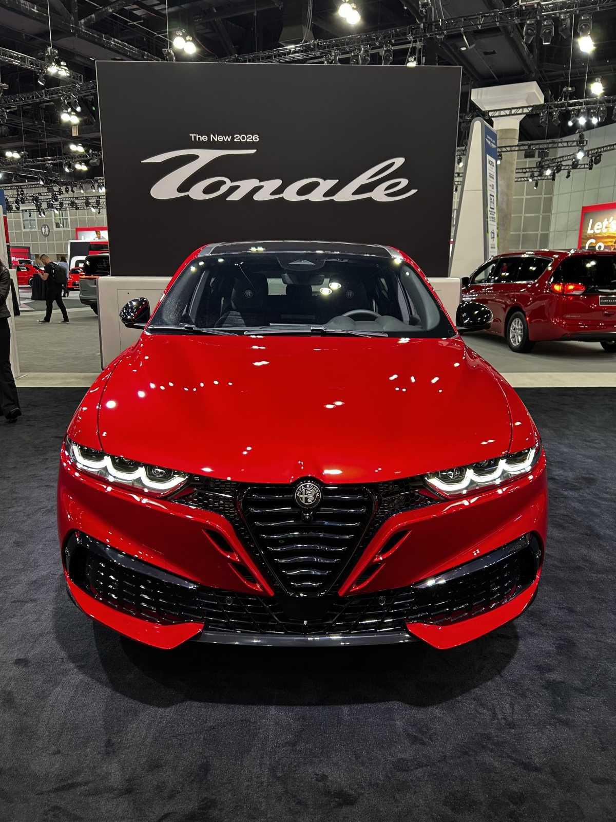 ALFA ROMEO 33 STRADALE Y NUEVO TONALE EN EL SALÓN DEL AUTOMÓVIL DE LOS ÁNGELES 2025 ALFA ROMEO 33 STRADALE Y NUEVO TONALE EN EL SALÓN DEL AUTOMÓVIL DE LOS ÁNGELES 2025