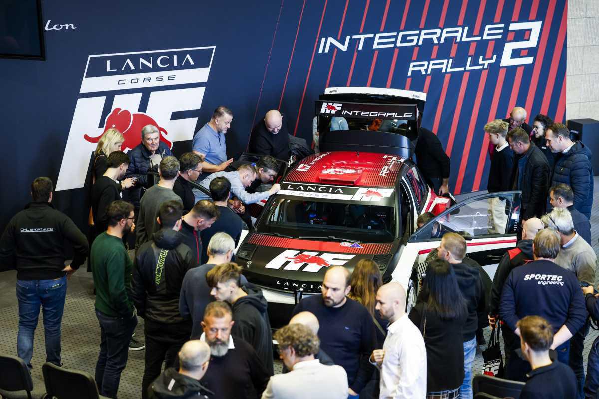 CARRERAS-CLIENTE: LANCIA ADELANTA SU LANZAMIENTO EN RALLY2 CON UN SEGUNDO DÍA EXITOSO EN SATORY CARRERAS-CLIENTE: LANCIA ADELANTA SU LANZAMIENTO EN RALLY2 CON UN SEGUNDO DÍA EXITOSO EN SATORY