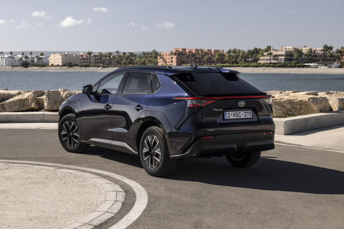 NUEVO TOYOTA BZ4X: MÁS POTENCIA, MÁS EFICIENCIA Y MÁS CONFORT NUEVO TOYOTA BZ4X: MÁS POTENCIA, MÁS EFICIENCIA Y MÁS CONFORT