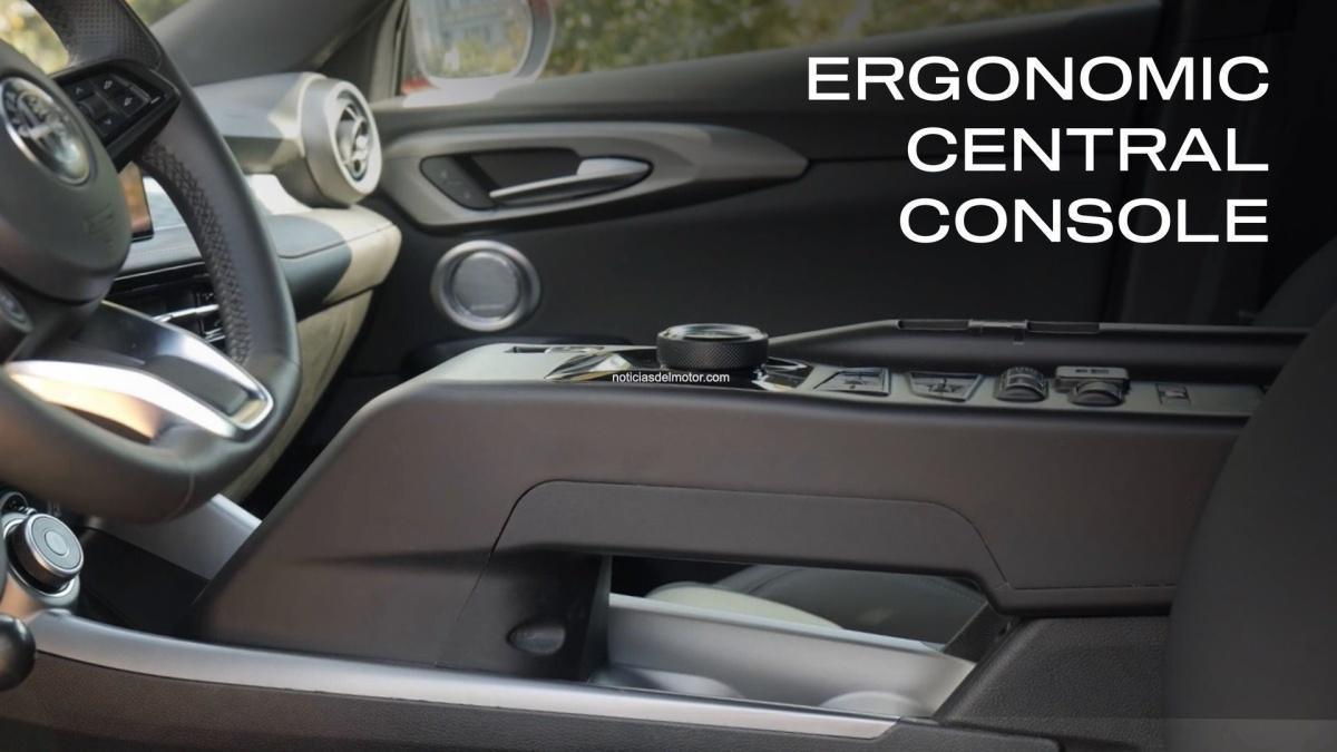 STELLANTIS CONMEMORA EL DÍA INTERNACIONAL DE LAS PERSONAS CON DISCAPACIDAD PRESENTANDO EL ALFA ROMEO TONALE FOR ALL: IMPULSAR LA AUTONOMÍA STELLANTIS CONMEMORA EL DÍA INTERNACIONAL DE LAS PERSONAS CON DISCAPACIDAD PRESENTANDO EL ALFA ROMEO TONALE FOR ALL: IMPULSAR LA AUTONOMÍA