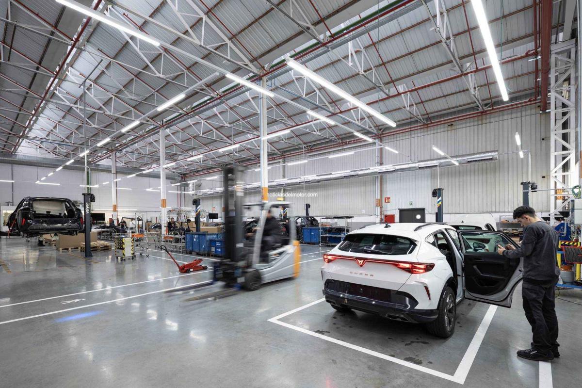 SEAT & CUPRA REAFIRMA SU APUESTA POR LA SOSTENIBILIDAD CON LA PUESTA EN MARCHA DE SU CIRCULAR ECONOMY HUB EN LA ZONA FRANCA SEAT & CUPRA REAFIRMA SU APUESTA POR LA SOSTENIBILIDAD CON LA PUESTA EN MARCHA DE SU CIRCULAR ECONOMY HUB EN LA ZONA FRANCA