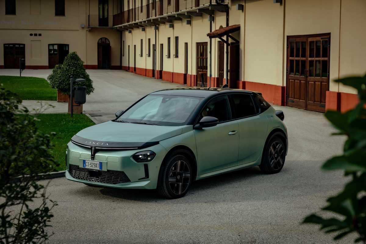 CLÚSTER PREMIUM DE STELLANTIS: ALFA ROMEO, DS AUTOMOBILES Y LANCIA SE SITÚAN EN EL TOP 8 DEL MERCADO ANTE LAS NOVEDADES QUE LLEGARÁN EN 2026