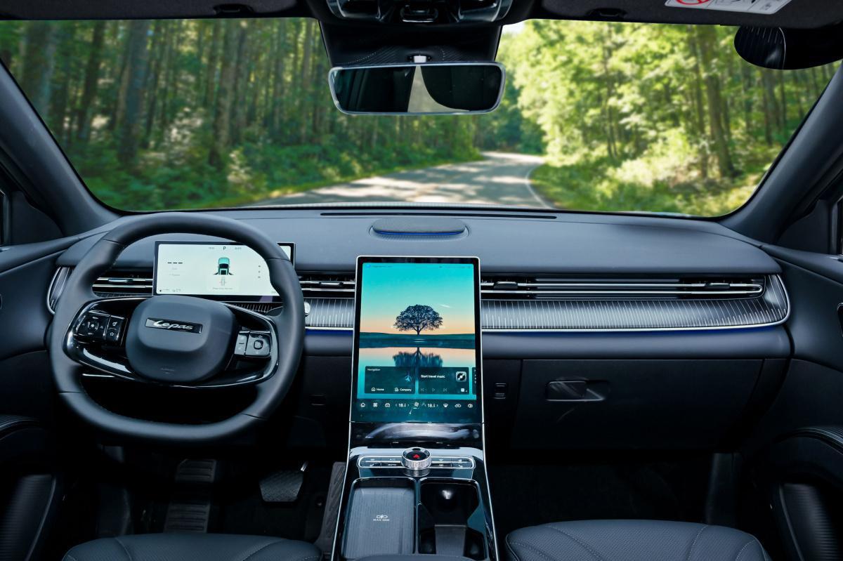 LEPAS L8: ¿QUÉ LE PEDIMOS A UN SUV CUANDO VIAJAMOS?