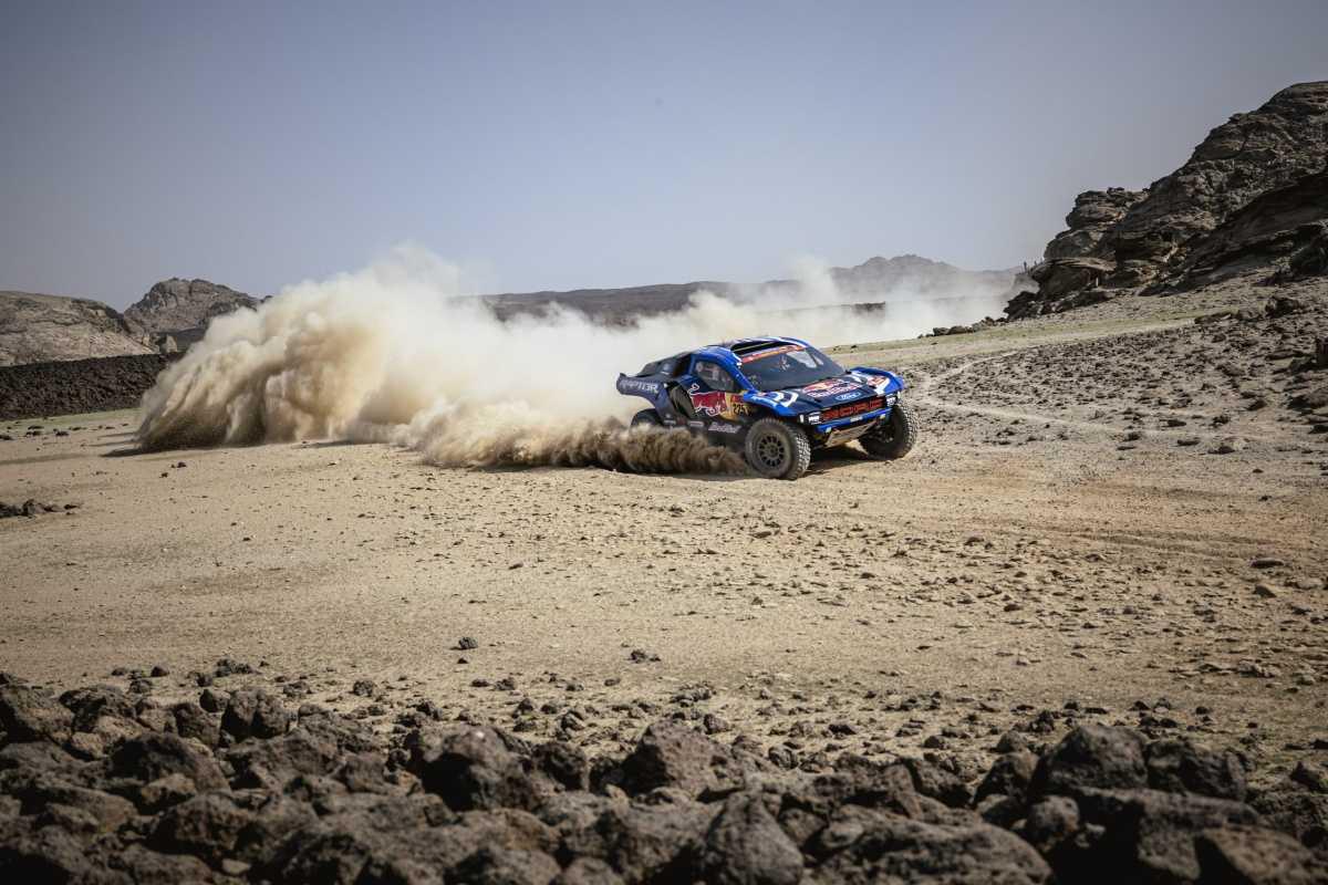 RALLY DAKAR: NUEVA VICTORIA DE CANET EN MOTOS MIENTRAS DE MEVIUS SE LA ANOTA EN COCHES RALLY DAKAR: NUEVA VICTORIA DE CANET EN MOTOS MIENTRAS DE MEVIUS SE LA ANOTA EN COCHES