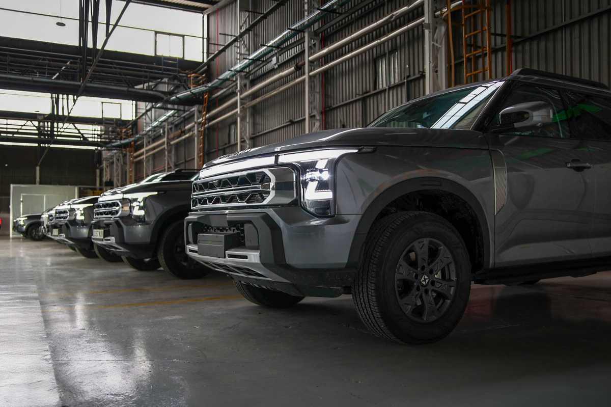 SANTANA MOTORS COMPLETA LA ENTREGA DE LOS PICK-UP 400D Y 400 PHEV A SU RED DE CONCESIONARIOS SANTANA MOTORS COMPLETA LA ENTREGA DE LOS PICK-UP 400D Y 400 PHEV A SU RED DE CONCESIONARIOS
