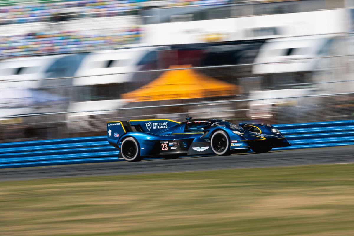 Aston Martin Valkyrie inicia su segunda temporada de carreras con la histórica Rolex 24 en Daytona Quest