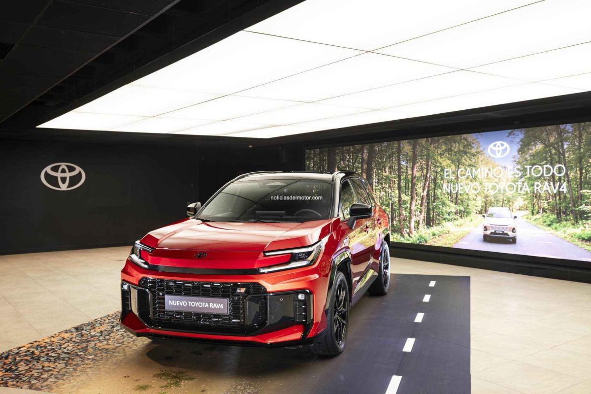 TOYOTA ESPAÑA PRESENTA LA SEXTA GENERACIÓN DEL NUEVO TOYOTA RAV4: ELECTRIFICACIÓN AVANZADA Y PEDIDOS ABIERTOS DESDE HOY