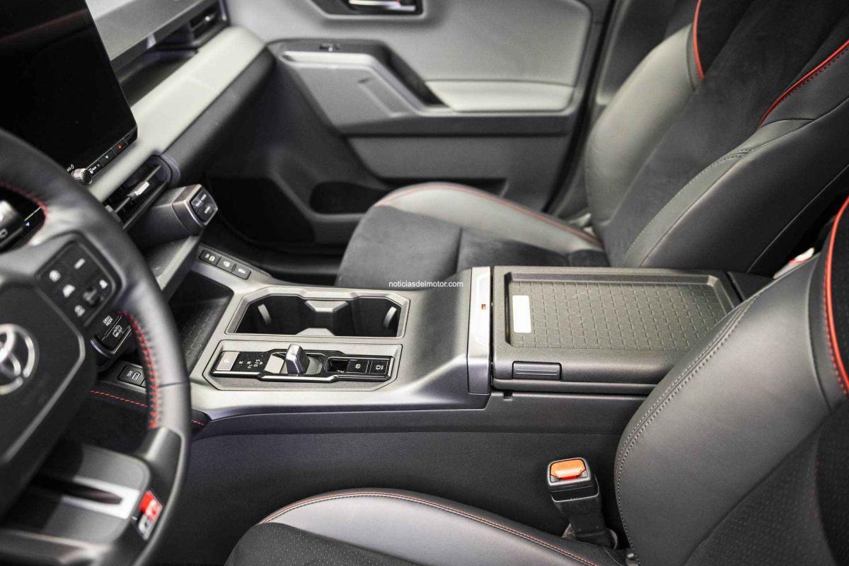 TOYOTA ESPAÑA PRESENTA LA SEXTA GENERACIÓN DEL NUEVO TOYOTA RAV4: ELECTRIFICACIÓN AVANZADA Y PEDIDOS ABIERTOS DESDE HOY