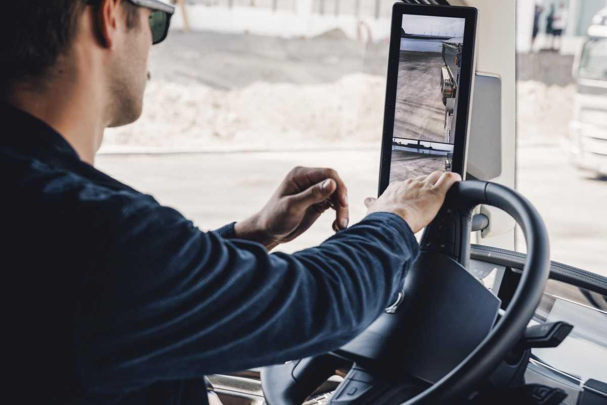 VOLVO TRUCKS OBTIENE NUEVAMENTE CINCO ESTRELLAS EN LA CALIFICACIÓN DE SEGURIDAD EURO NCAP DEL VOLVO FH