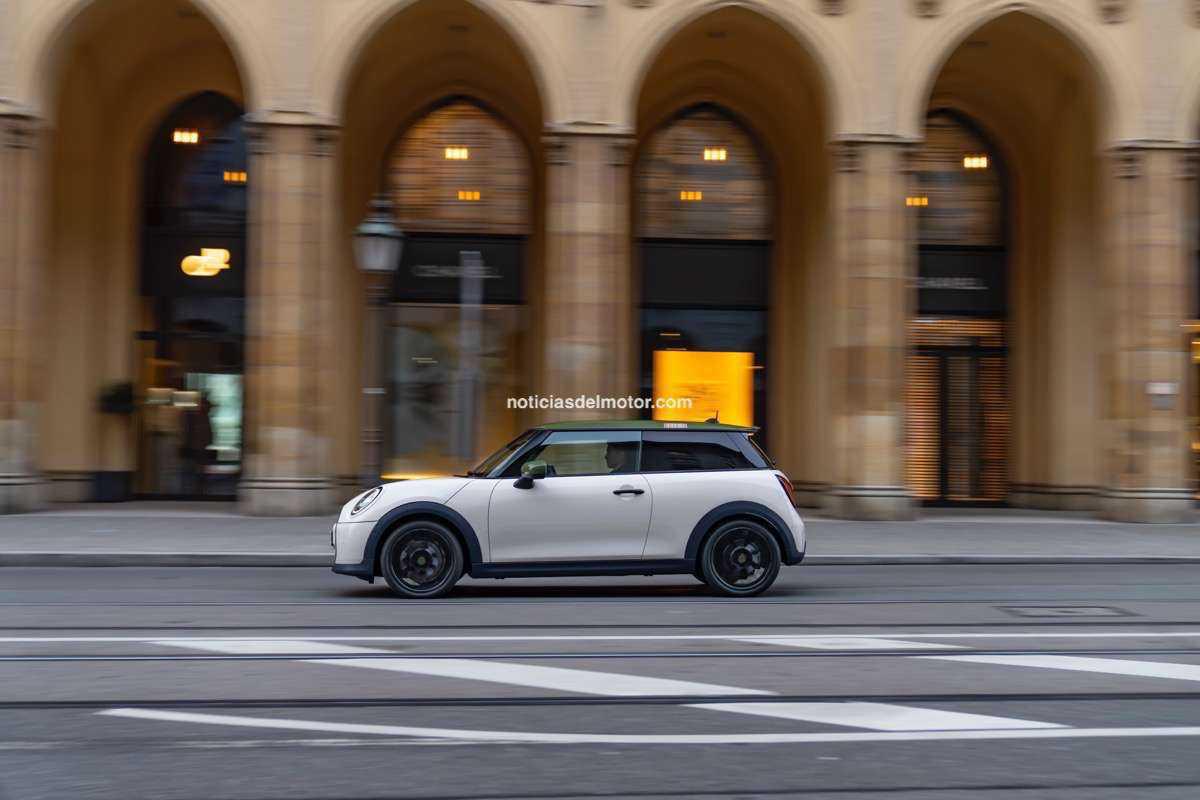 LA CREATIVIDAD BRITÁNICA SE UNE AL ENCANTO DE MINI: MINI PAUL SMITH EDITION, DE LA PASARELA A LA CARRETERA LA CREATIVIDAD BRITÁNICA SE UNE AL ENCANTO DE MINI: MINI PAUL SMITH EDITION, DE LA PASARELA A LA CARRETERA