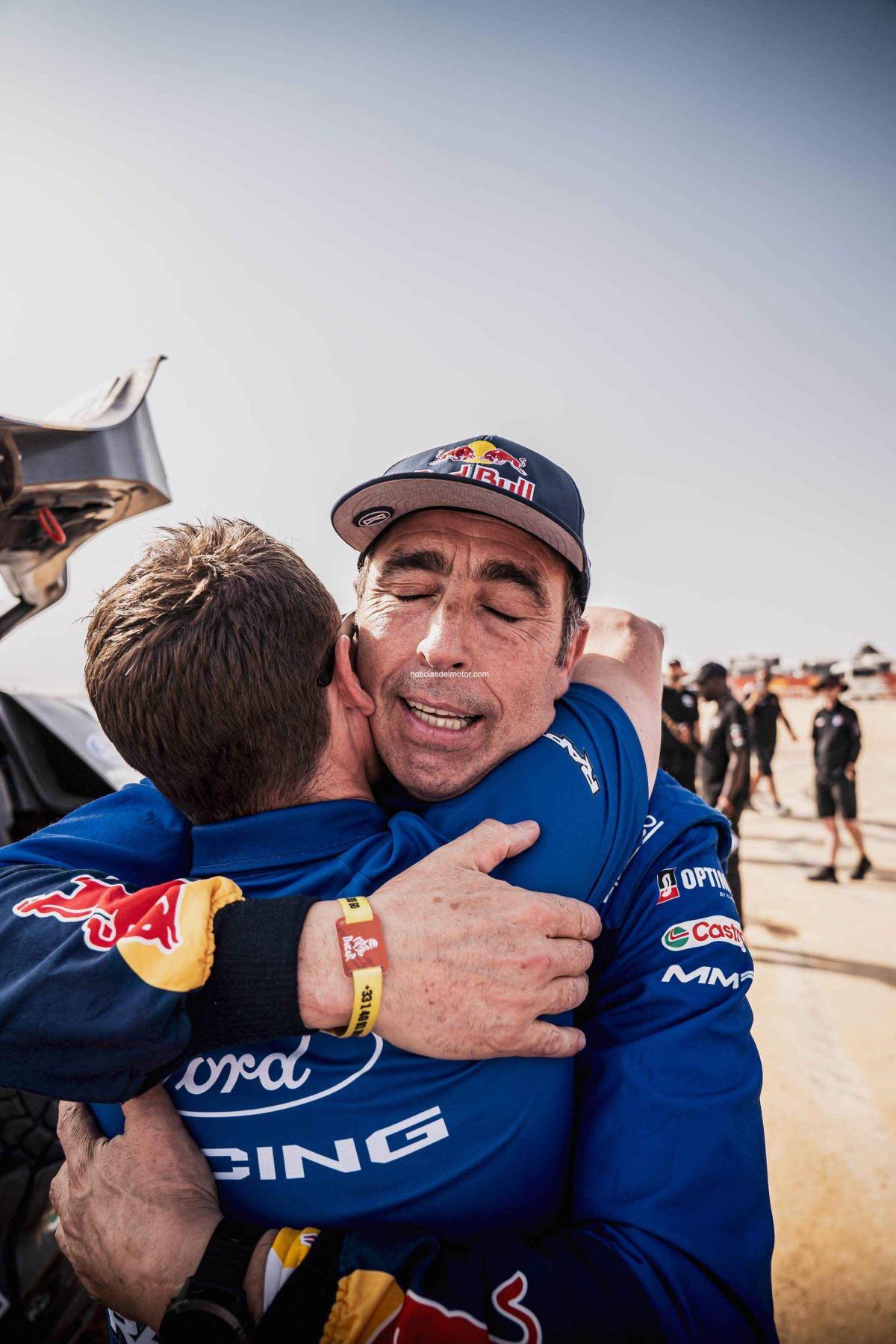 MÁS QUE UN PODIO EN EL DAKAR 2026: UNA HAZAÑA DE EQUIPO EN EL DESIERTO - POR NANI ROMA MÁS QUE UN PODIO EN EL DAKAR 2026: UNA HAZAÑA DE EQUIPO EN EL DESIERTO - POR NANI ROMA