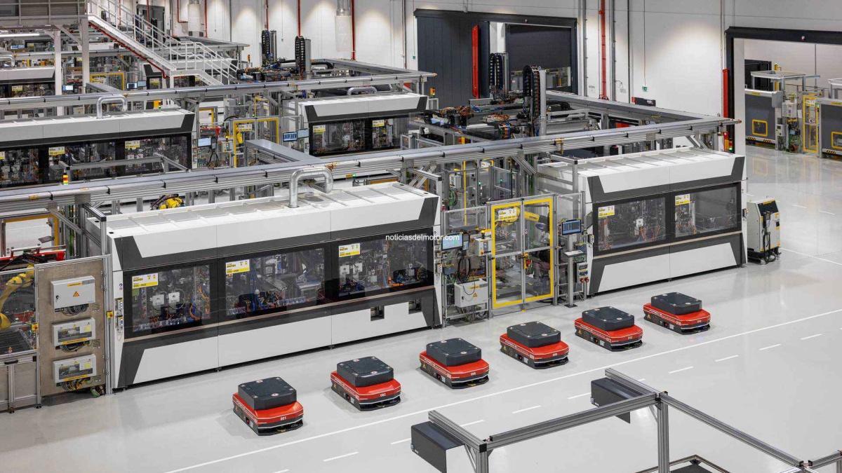 PORSCHE INICIA LA PRODUCCIÓN DEL CAYENNE ELECTRIC Y CONSOLIDA SU CAPACIDAD DE FABRICACIÓN DE BATERÍAS