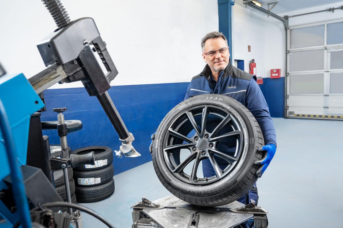 TALLERES VULCO TE AYUDA A DECIDIR CORRECTAMENTE ENTRE NEUMÁTICOS DE VERANO, INVIERNO Y TODO TIEMPO