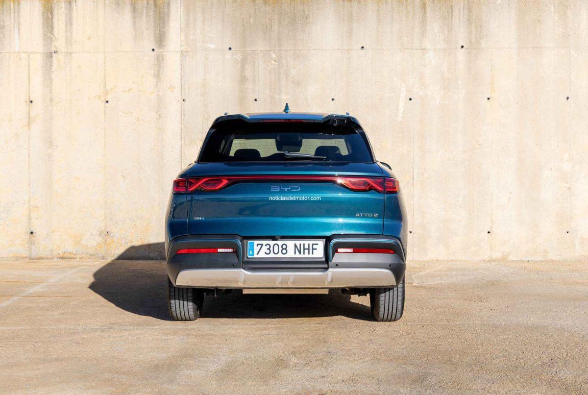 EL ESPERADO BYD ATTO 2 DM-I HÍBRIDO ENCHUFABLE LLEGA A LOS CONCESIONARIOS ESPAÑOLES DESDE 20.940 EUROS EL ESPERADO BYD ATTO 2 DM-I HÍBRIDO ENCHUFABLE LLEGA A LOS CONCESIONARIOS ESPAÑOLES DESDE 20.940 EUROS