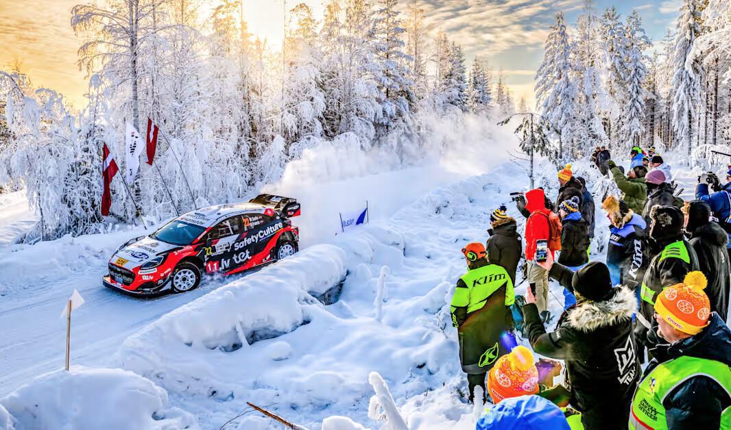 ETAPA MATINAL DEL SABADO EN EL RALLY DE SUECIA: Evans se pone al frente mientras Sesks remonta 