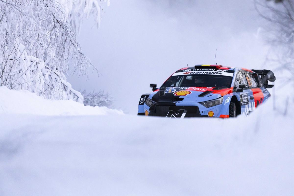 Rally de Suecia: Hyundai Motorsport sigue progresando en un sábado muy disputado Rally de Suecia: Hyundai Motorsport sigue progresando en un sábado muy disputado