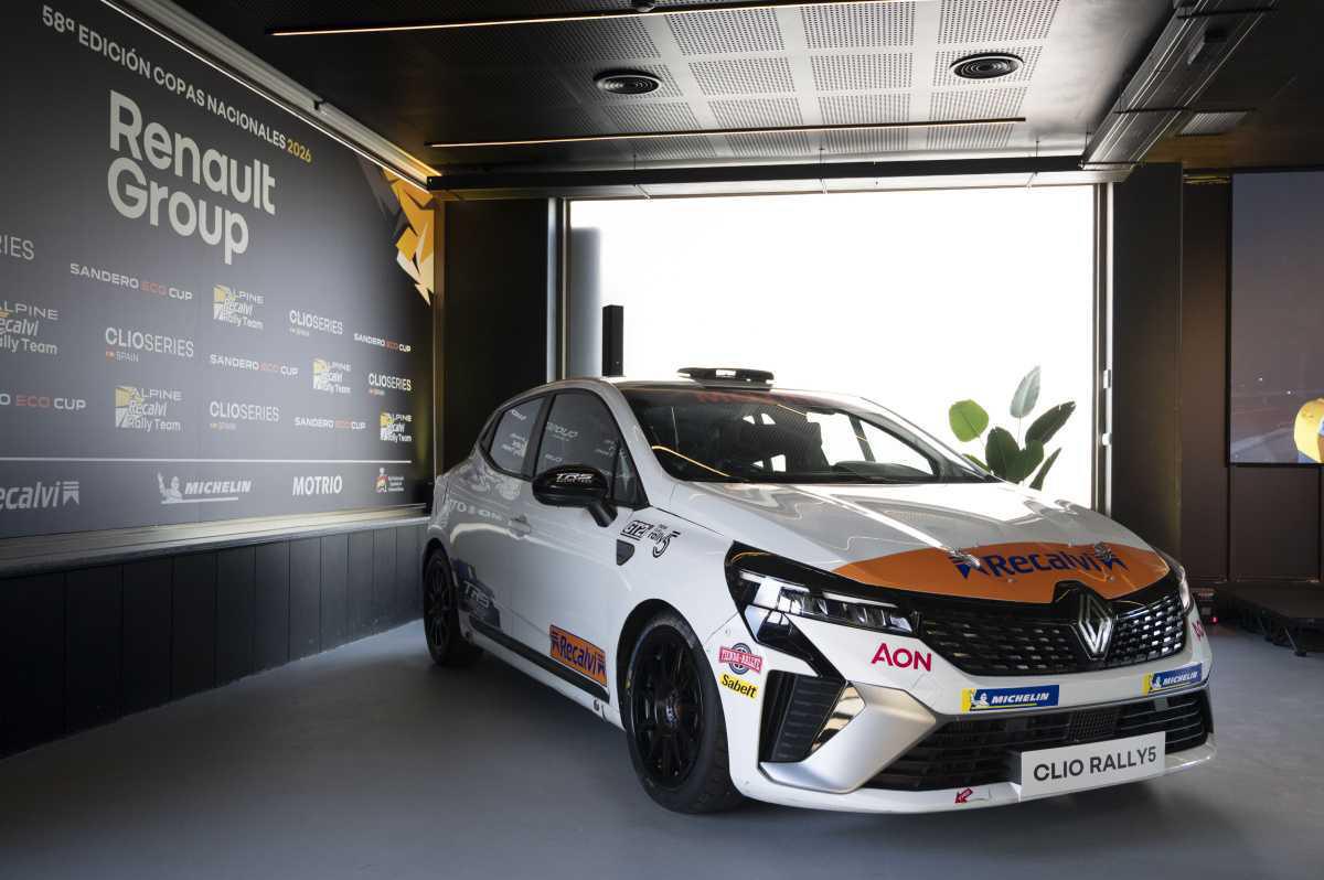 RENAULT GROUP ESPAÑA PRESENTA SU PROGRAMA DE COMPETICIÓN MÁS AMBICIOSO RENAULT GROUP ESPAÑA PRESENTA SU PROGRAMA DE COMPETICIÓN MÁS AMBICIOSO