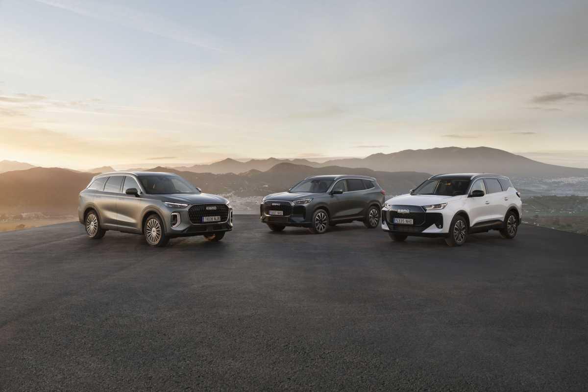 EBRO FIRMA UN ACUERDO CON SABSEG PARA LA RENOVACIÓN DE SU FLOTA DE VEHÍCULOS ENCHUFABLES EBRO FIRMA UN ACUERDO CON SABSEG PARA LA RENOVACIÓN DE SU FLOTA DE VEHÍCULOS ENCHUFABLES