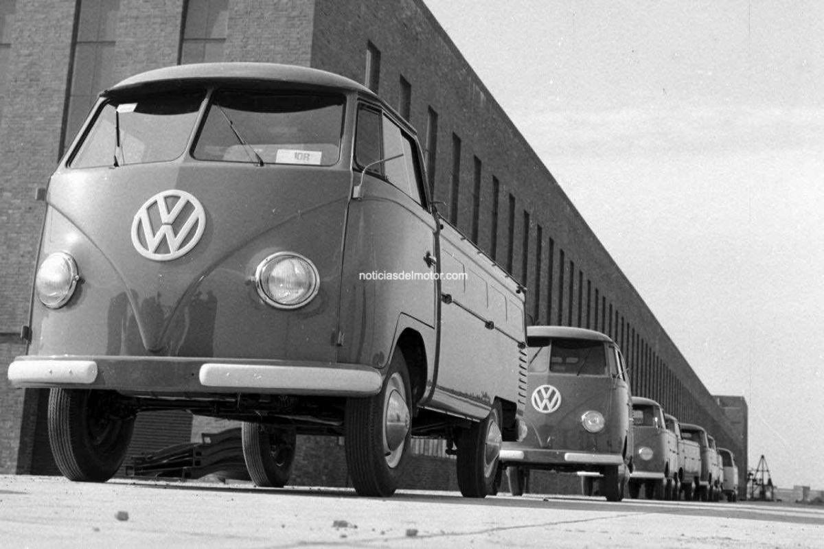 LA TRANSFORMACIÓN COMO TRADICIÓN – VOLKSWAGEN VEHÍCULOS COMERCIALES CELEBRA EL 70.º ANIVERSARIO DE SU PLANTA PRINCIPAL EN HANNOVER LA TRANSFORMACIÓN COMO TRADICIÓN – VOLKSWAGEN VEHÍCULOS COMERCIALES CELEBRA EL 70.º ANIVERSARIO DE SU PLANTA PRINCIPAL EN HANNOVER