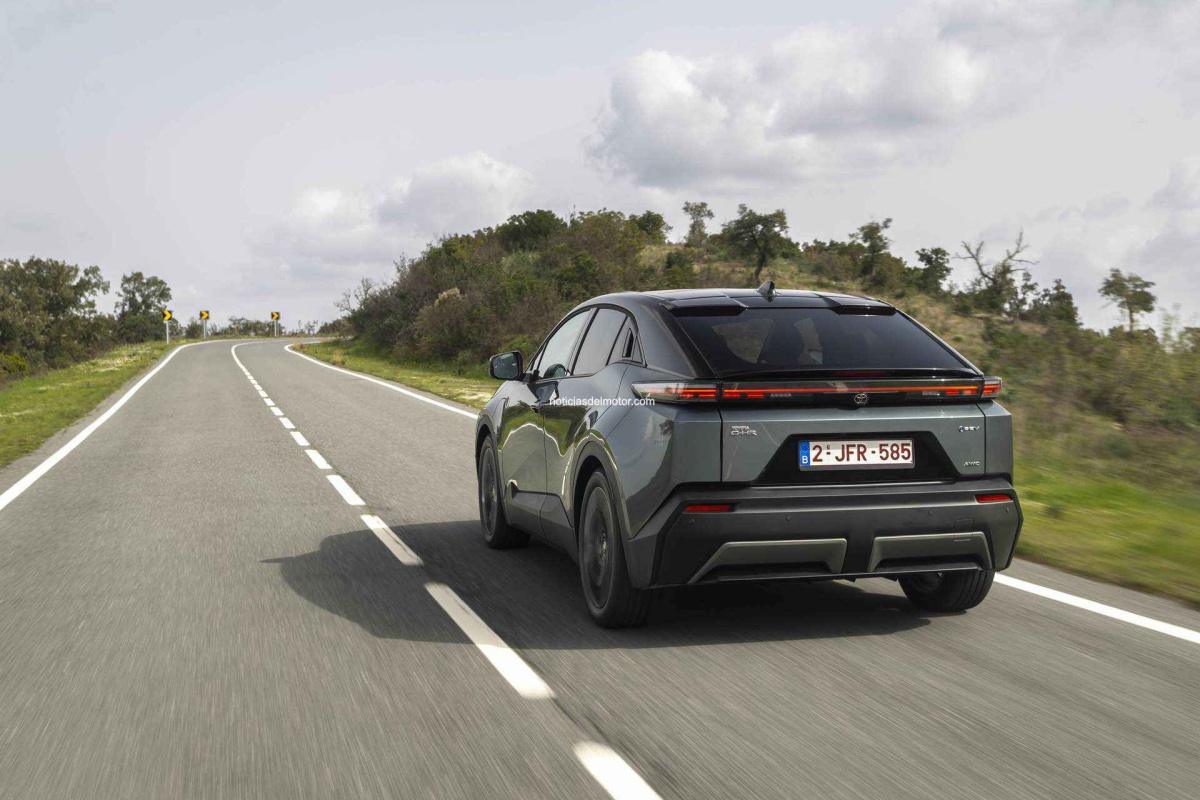 Toyota España recibe las primeras unidades del nuevo Toyota C-HR+ Electric