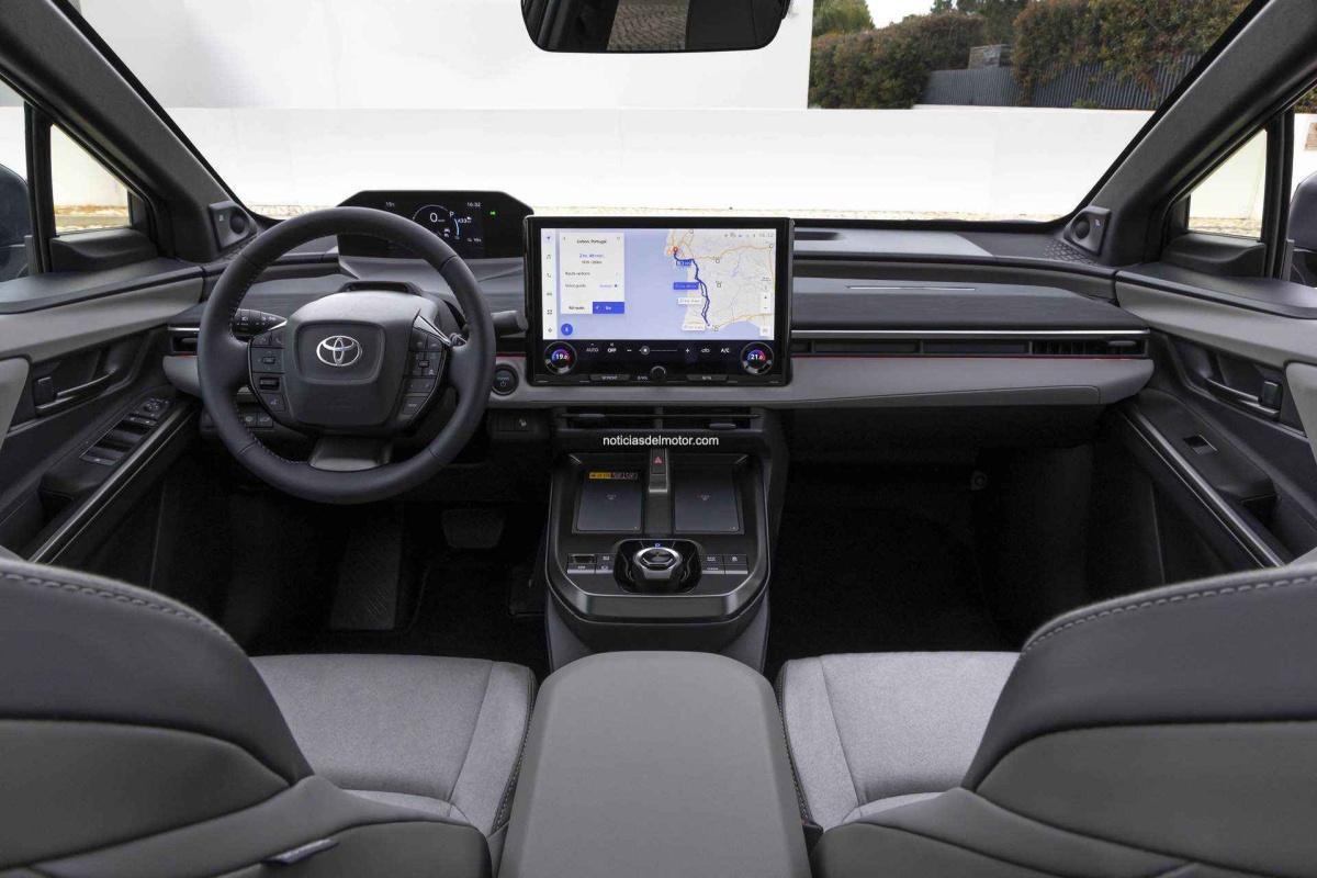 Toyota España recibe las primeras unidades del nuevo Toyota C-HR+ Electric