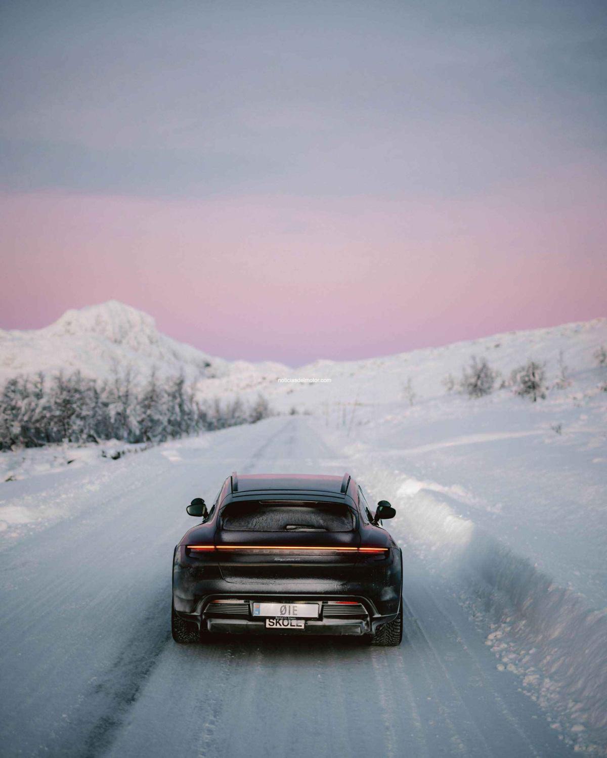 UN COMIENZO INOLVIDABLE CON EL TAYCAN UN COMIENZO INOLVIDABLE CON EL TAYCAN