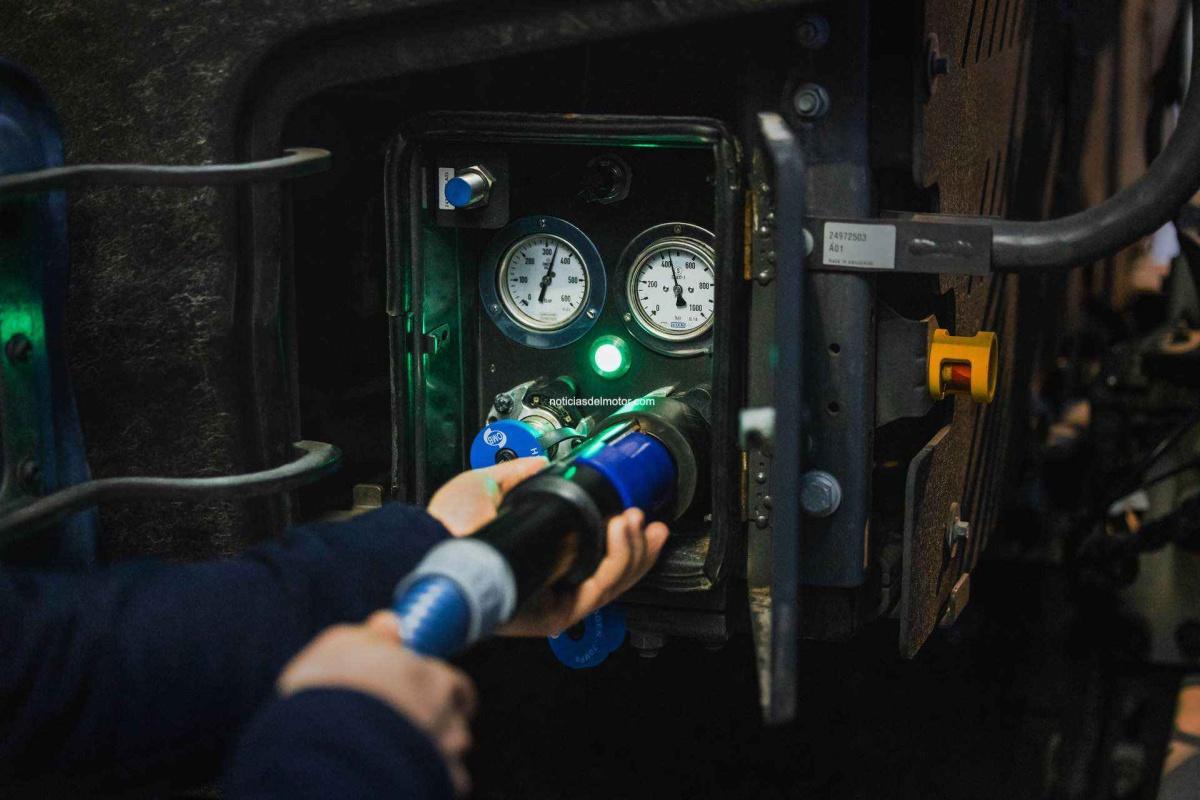 EL FUTURO CAMIÓN DE HIDRÓGENO DE VOLVO TRUCKS: POTENTE Y EFICIENTE EN CONSUMO DE COMBUSTIBLE