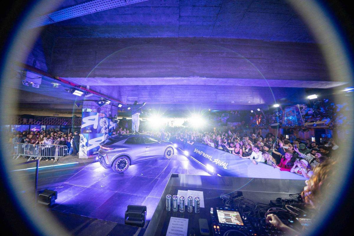 CUPRA REÚNE A MÁS DE 30.000 PERSONAS EN SEIS CIUDADES EUROPEAS PARA PRESENTAR EL ESPERADO CUPRA RAVAL CON ACTUACIONES EN DIRECTO DE ARTISTAS INTERNACIONALES CUPRA REÚNE A MÁS DE 30.000 PERSONAS EN SEIS CIUDADES EUROPEAS PARA PRESENTAR EL ESPERADO CUPRA RAVAL CON ACTUACIONES EN DIRECTO DE ARTISTAS INTERNACIONALES