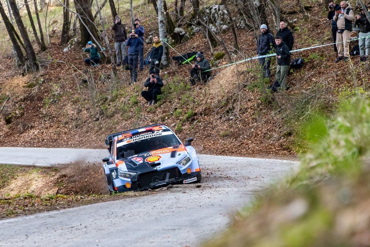 Un final desgarrador para Neuville/Wydaeghe, que termina con su abandono en el Power Stage; Paddon/Kennard suben al podio