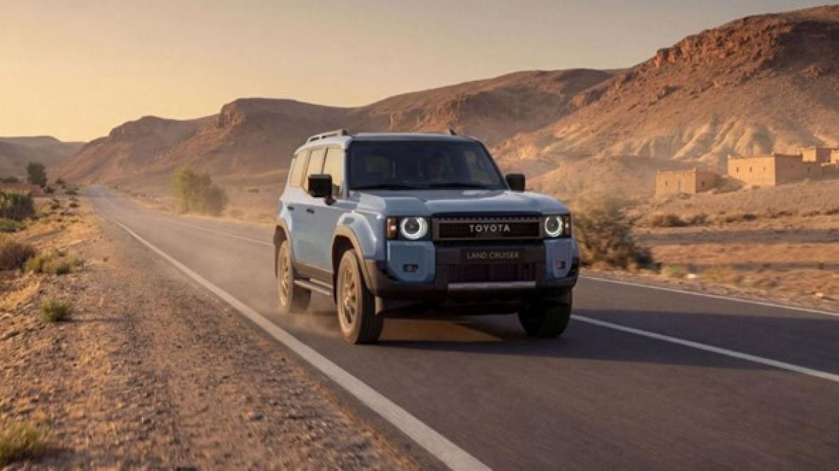 TOYOTA LAND CRUISER INCORPORA EL ACABADO GX E INTRODUCE NUEVA CONFIGURACIÓN 5 PLAZAS A TODA SU GAMA