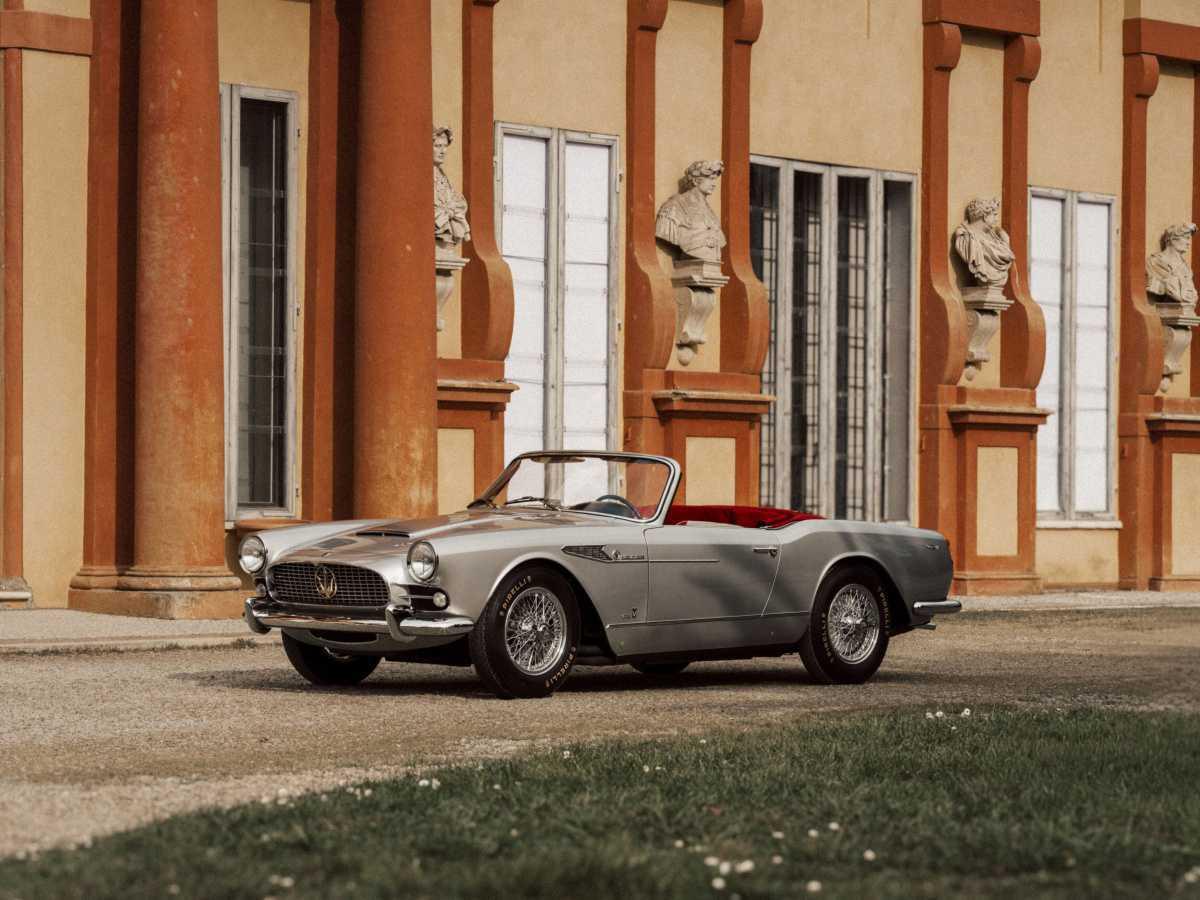 MASERATI CLASSICHE MARCA SU CERTIFICADO DE AUTENTICIDAD NÚMERO 100