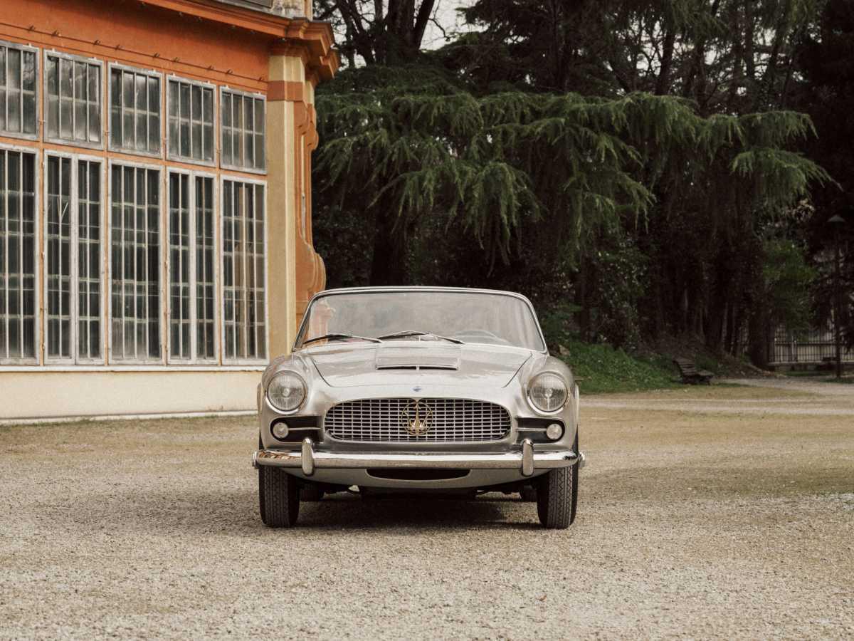 MASERATI CLASSICHE MARCA SU CERTIFICADO DE AUTENTICIDAD NÚMERO 100