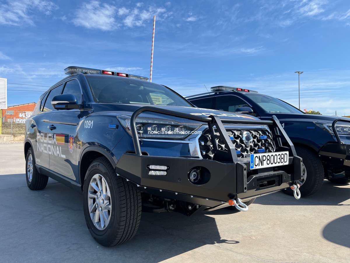 KGM FORMA A LA POLICÍA NACIONAL EN EL USO ESPECIALIZADO DEL REXTON PARA UIP Y UPR KGM FORMA A LA POLICÍA NACIONAL EN EL USO ESPECIALIZADO DEL REXTON PARA UIP Y UPR