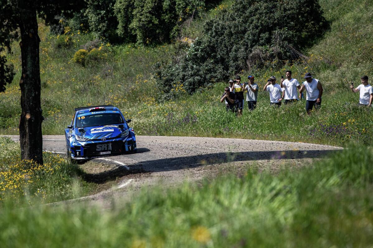 Intensa jornada en el Rally Sierra Morena 2026: "Cohete" Suárez a por todas Intensa jornada en el Rally Sierra Morena 2026: "Cohete" Suárez a por todas